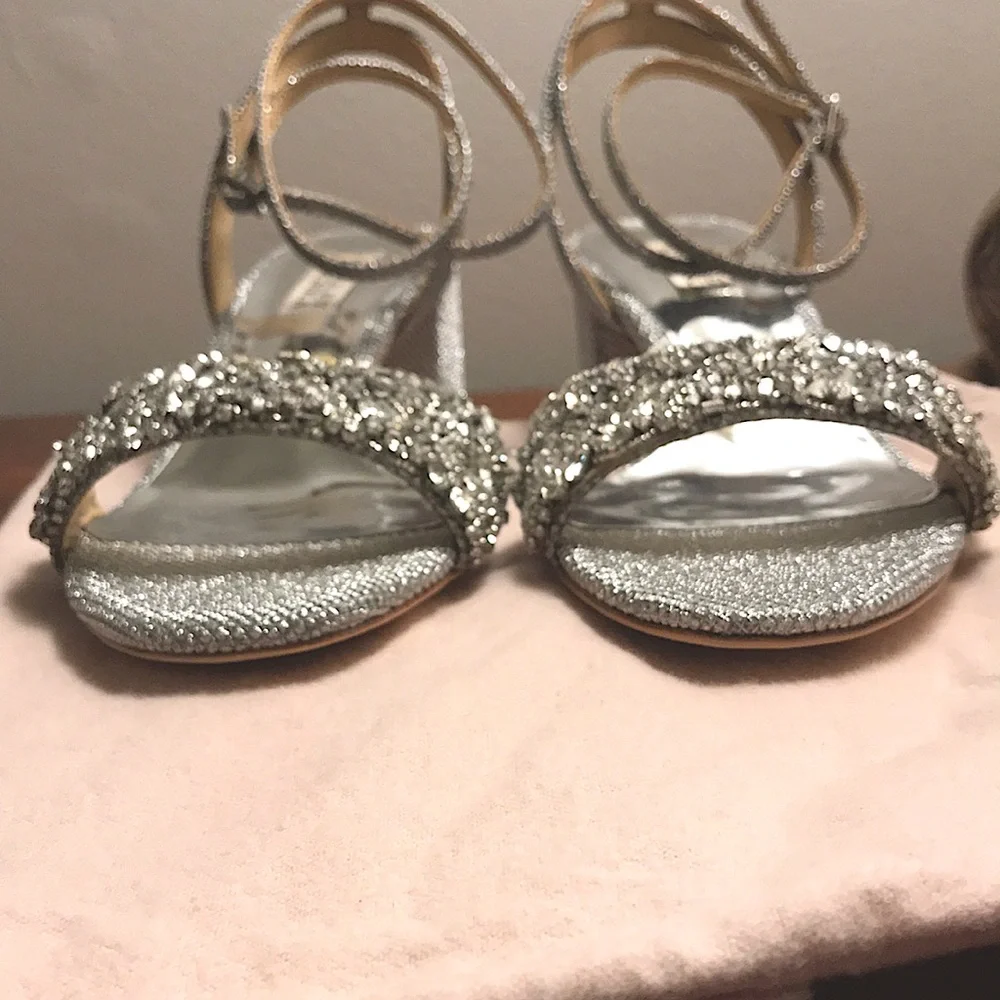 ❗️LAST CHANCE- BADGLEY MISCHKA Crystal Embellished Evening Shoes - Picture 13 of 14